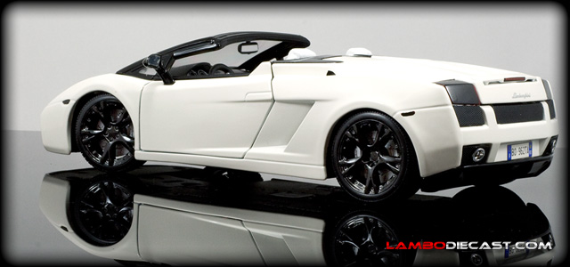 Lamborghini Gallardo Spyder by Maisto