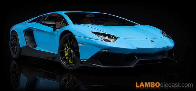 The 1/18 Lamborghini Aventador LP720-4 from AUTOart, a review by