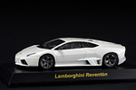 Lamborghini Reventon  by Kyosho