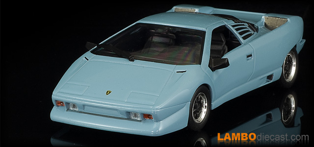 The 1/43 Lamborghini P132 from White Box, a review by LamboDieCast.com