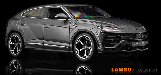 The 1/18 Lamborghini Urus from Bburago, a review by LamboDieCast.com