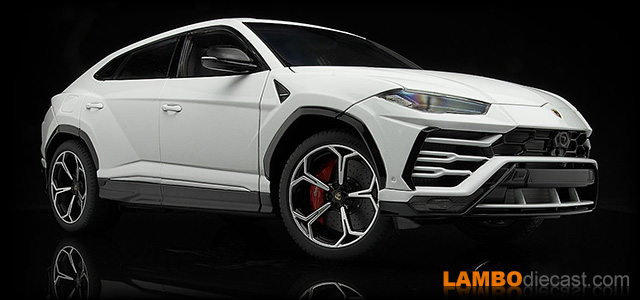 The 1/18 Lamborghini Urus from AUTOart, a review by