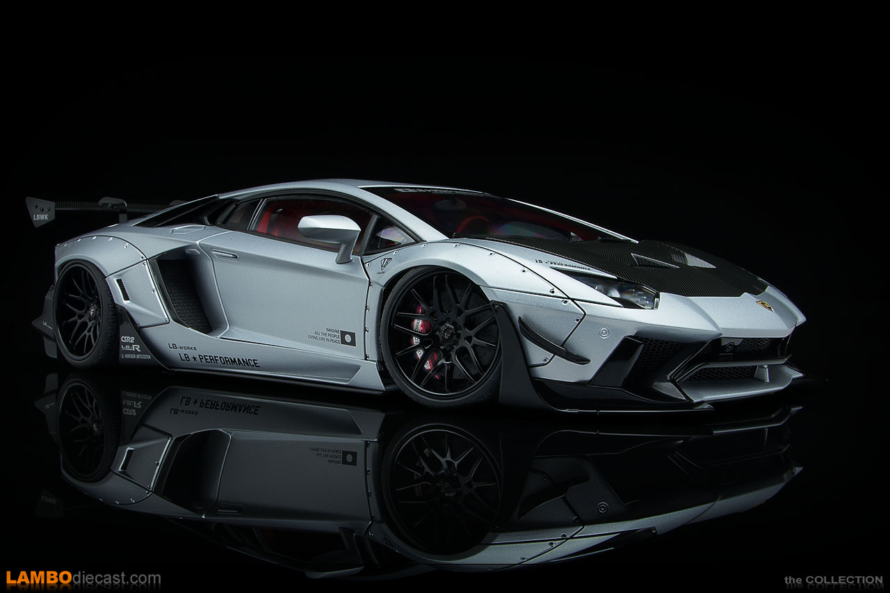 1:18 Lamborghini Aventador LB-Works Limited Edition Zilver - Pole