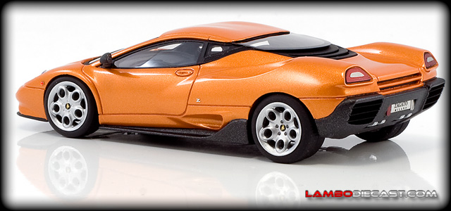 The 1/43 Lamborghini Canto L147 from Looksmart, a review by 