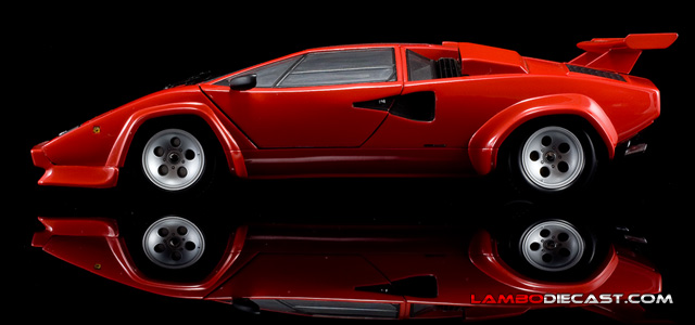 Lamborghini Countach LP500S by Kyosho