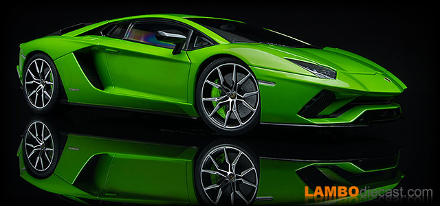 Lamborghini Aventador S by AUTOart