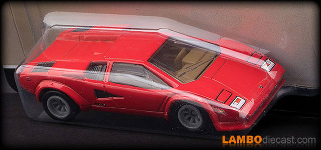Lamborghini Countach Quattrovalvole by Hotwheels