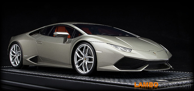 Lamborghini Huracan LP610-4 by Kyosho