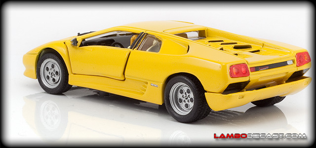 Lamborghini Diablo 2wd by Detail Cars