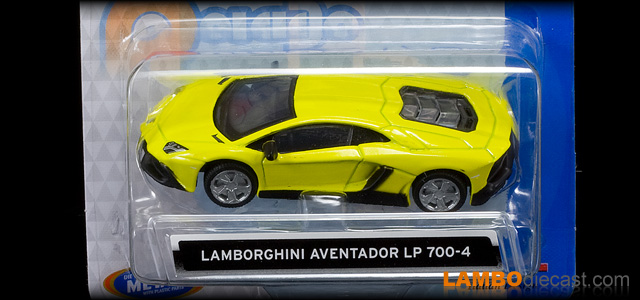 Lamborghini Aventador LP720-4 by Bburago