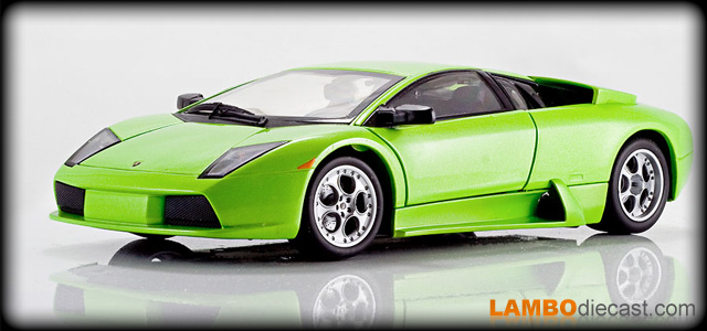 The 1/18 Lamborghini Murcielago  from Hotwheels, a review by  