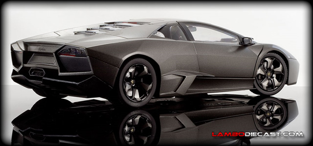 Lamborghini Reventon  by Mondo Motors