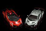 AutoArt Veneno and Kyosho Veneno Roadster side by side